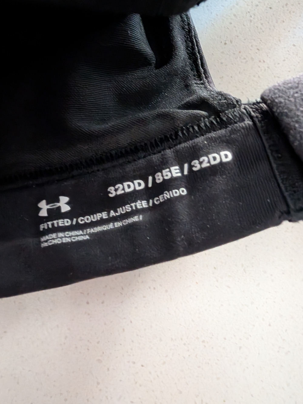 Under Armor 32dd Sports Bra (2)